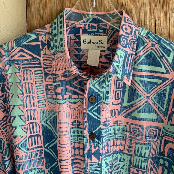 Bishop Street Other - Bishop Street Hawaii Aloha Shirt - Pullover - Large